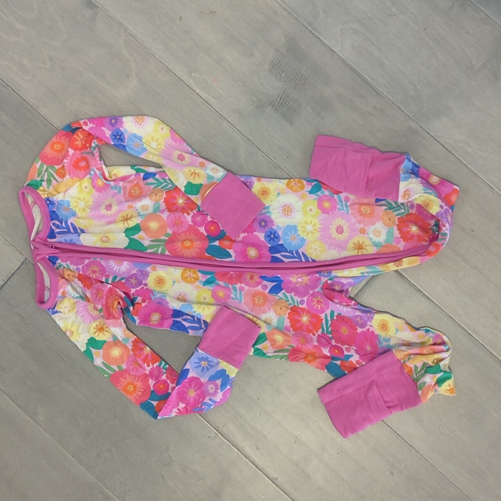 Little Sleepies Rainbow Blooms Zippy 18-24m